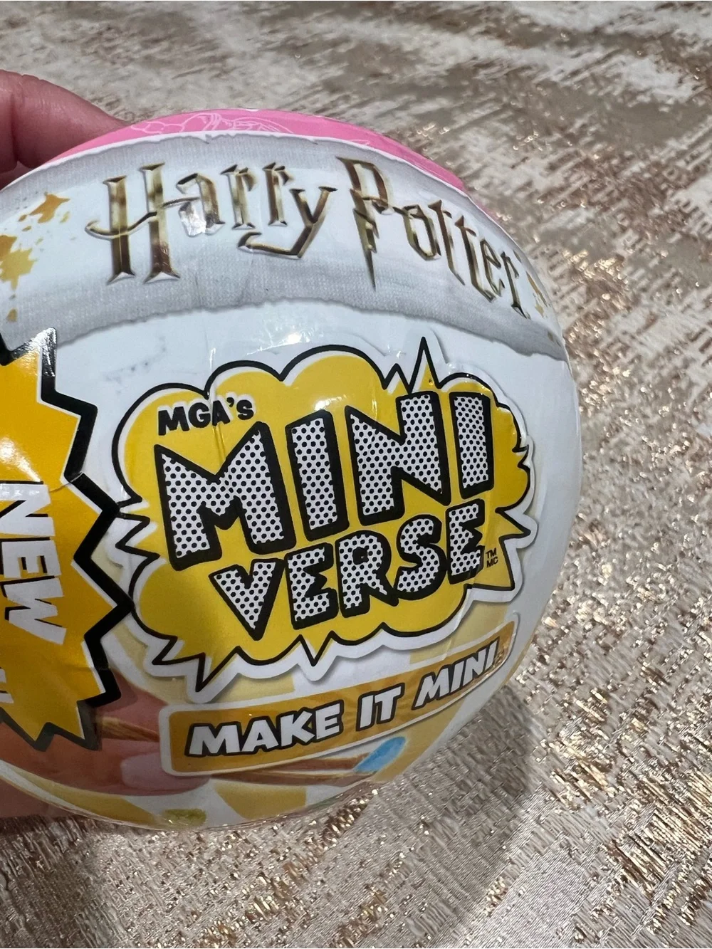 Harry Potter MGA's Mini Verse Collectible Ball - White, Pink, Yellow